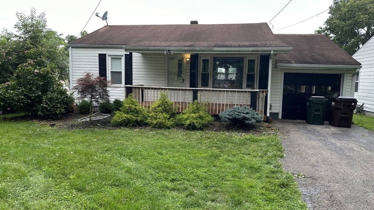 Morrow House | Evan's Cozy Getaway Home in Ohio's Playground