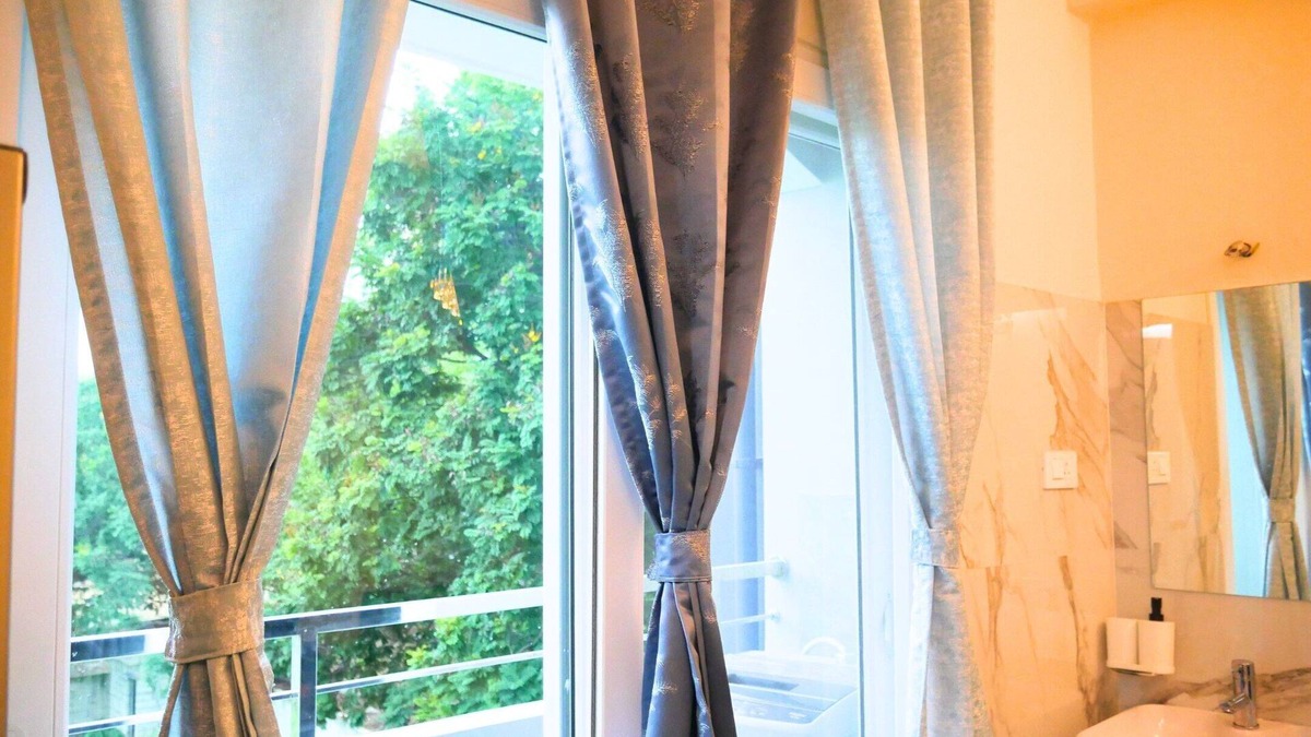 Hyderabad Apartment | Evara 3BHK Gem Fully Equipped near AIG Hospital