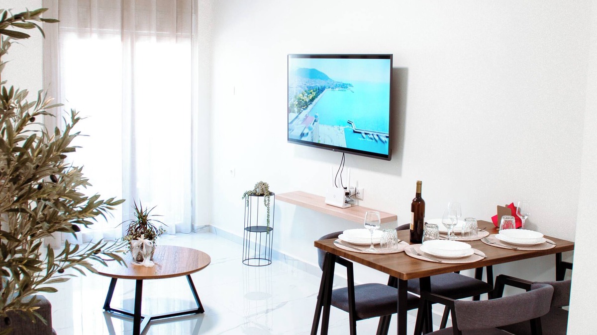 Volos City Centre Apartment | Eve's Central Comfort Apartment #1 WiFi, AC