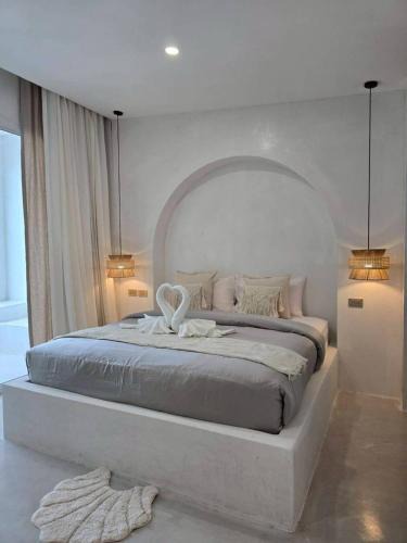Rayong Hotel | Evelia Kohsamed