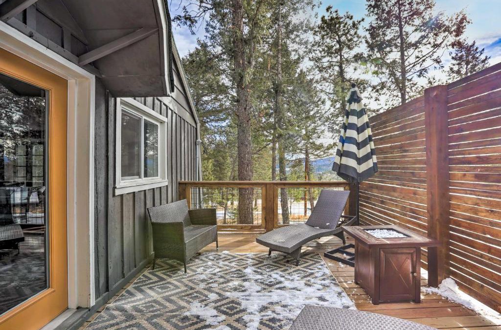 Evergreen Meadows Apartment | Evergreen Apt with Deck, Fire Pit and Gas Stove!