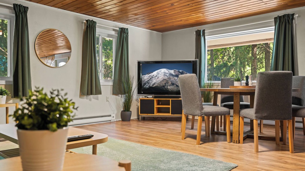 Naches Cabin | Evergreen Retreat at Rimrock