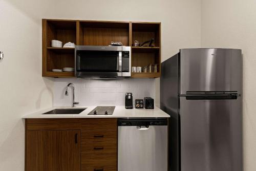 Waco Hotel | Everhome Suites Waco