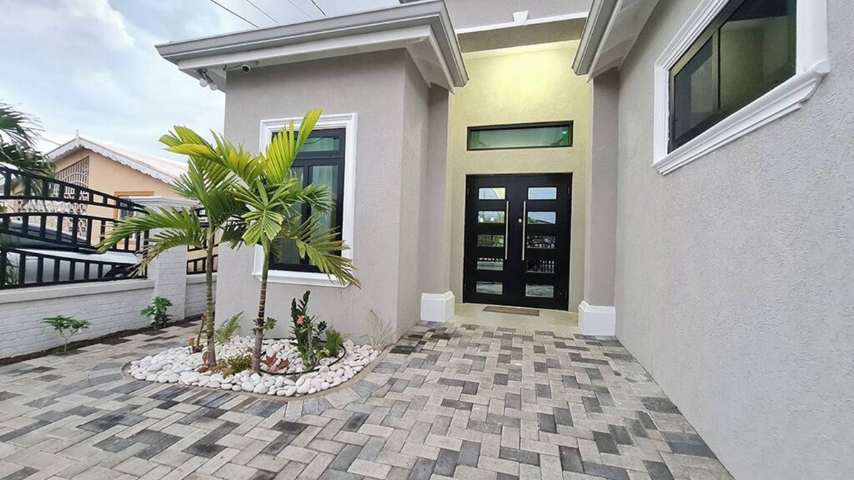 Old Harbour House | Evertonbnb 592 - 2 Bedroom with Private Heated Jacuzzi Pool. Old Harbour Jamaica