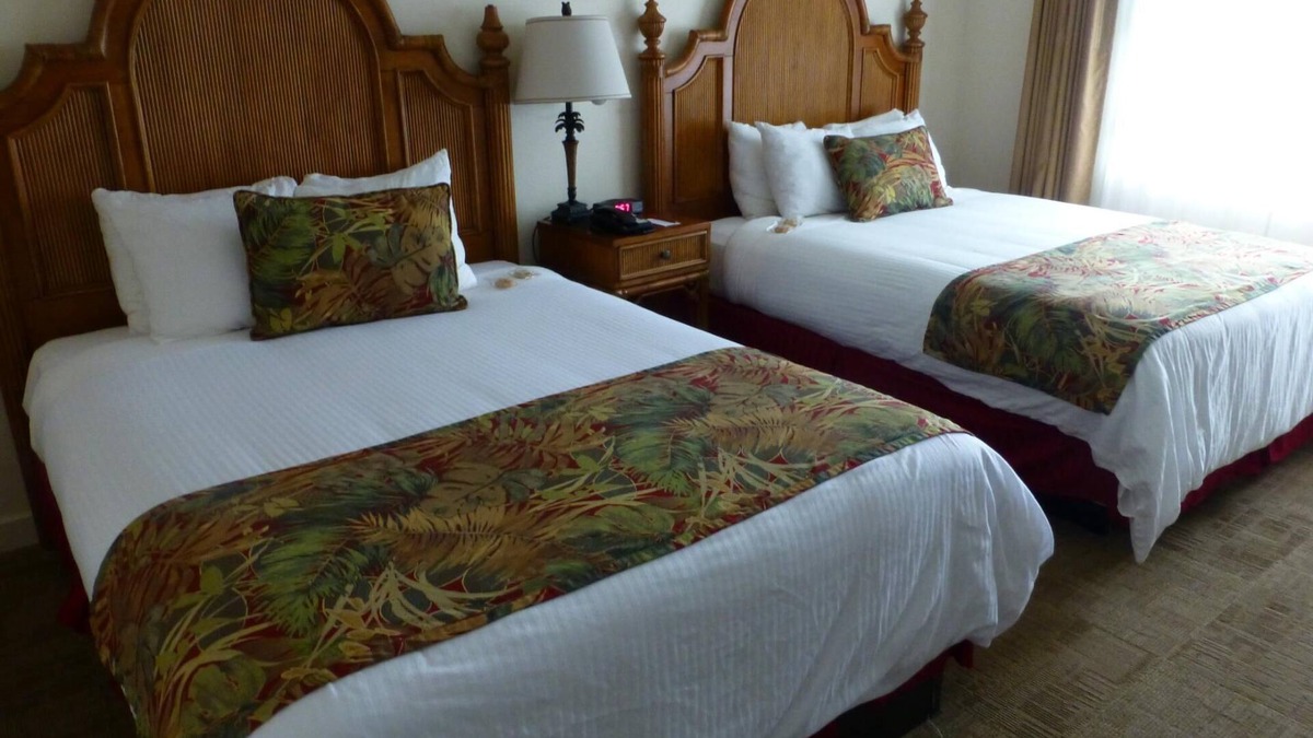 Volcano Hotel | Everything You Need For The Perfect Vacation! Cozy Unit for 4! Free Parking!