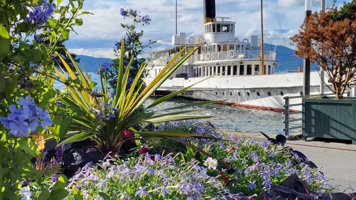 Maxilly-sur-Leman Apartment | Evian/Maxilly: Beautiful fully renovated apartment on the shores of Lake Geneva
