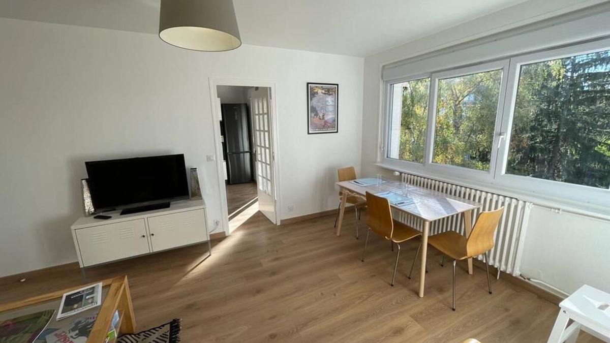 Evian-les-Bains Apartment | 🔆 Evian Vue Lac Location Vacances 🌊