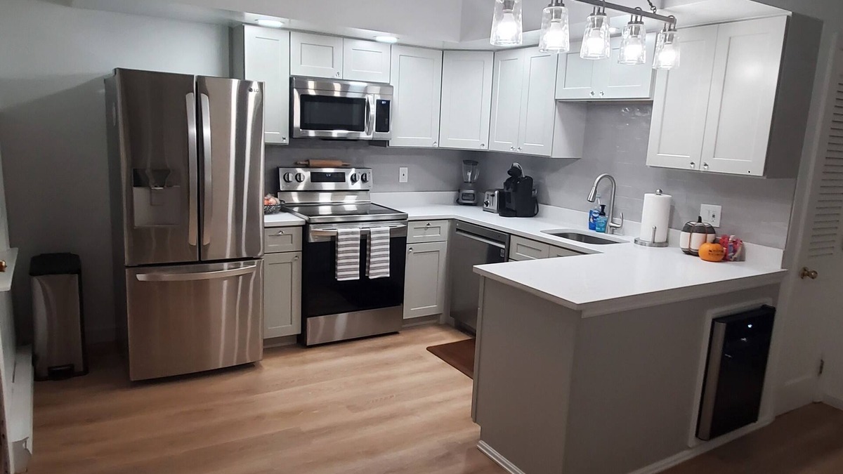 Columbus Park - Andrew Square Condo | Excellent 2 bedroom condo in South Boston