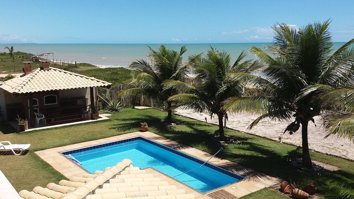 Prado House | Excellent 6-bedroom house with pool facing the beach!
