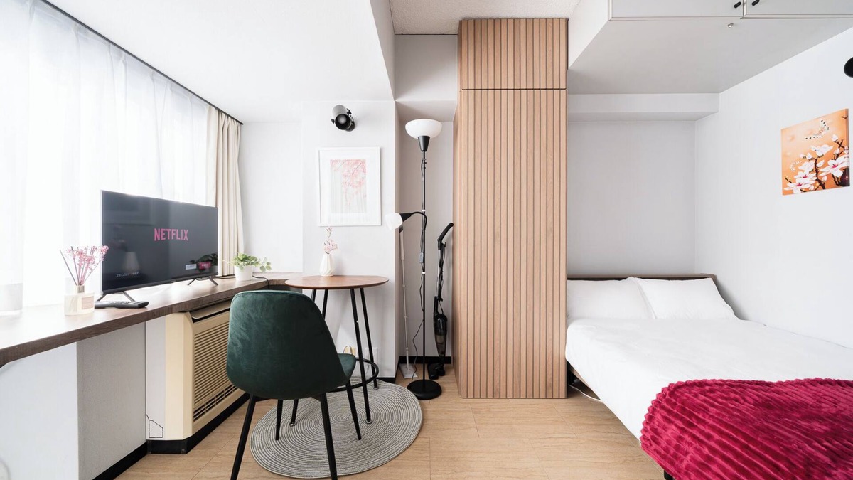 Gohongi Apartment | Excellent access to Shibuya area! Residence with cherry blossom motif [307].
