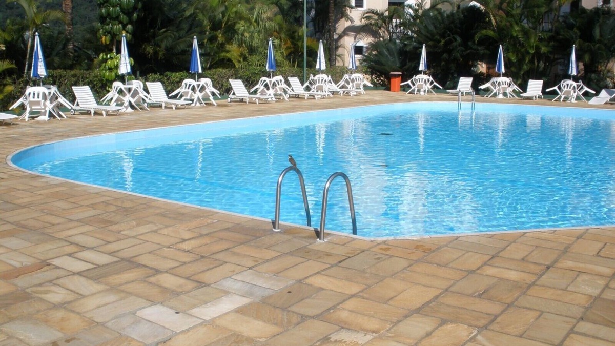 Toninhas Apartment | Excellent apartment 50 meters from the beach of Porpoises Cond. Wembley Tennis