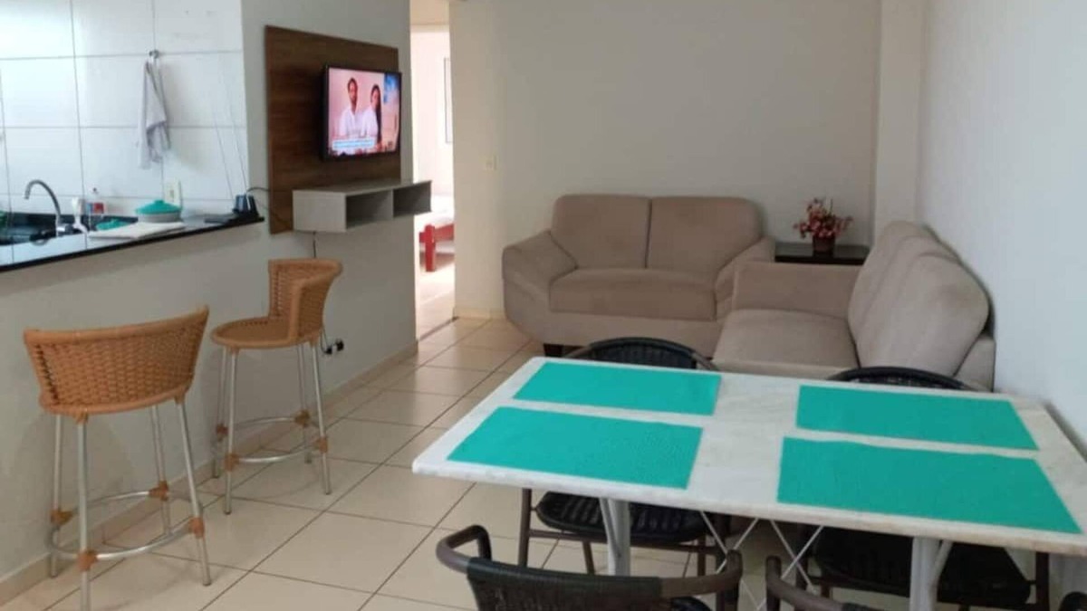 Santa Monica Apartment | Excellent Apt for short and long term rental