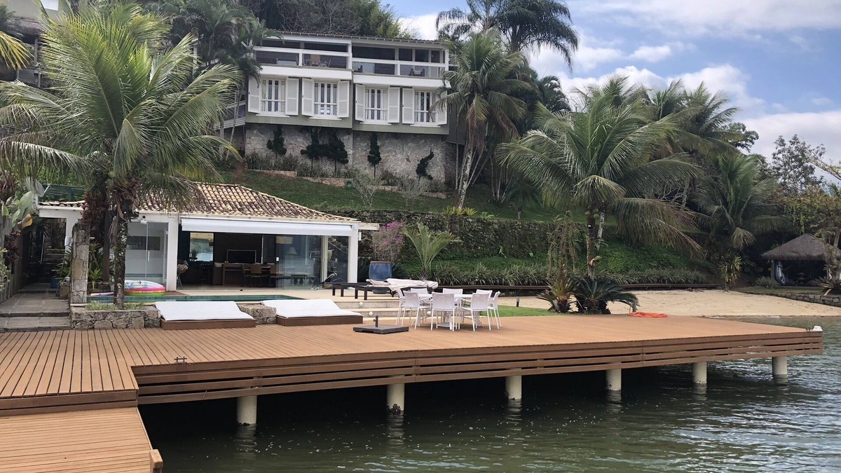 Itanema House | Excellent condominium house with private beach