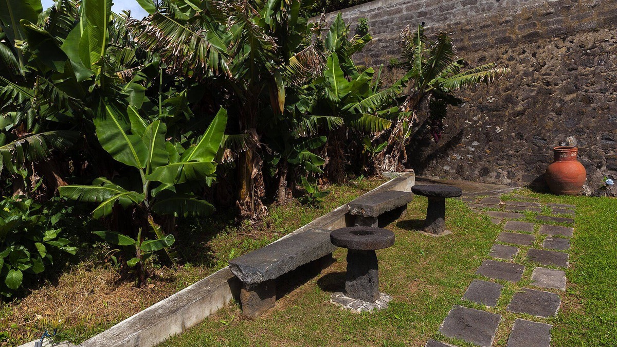 Ponta Delgada House | Excellent farm in São Roque - Ponta Delgada.
