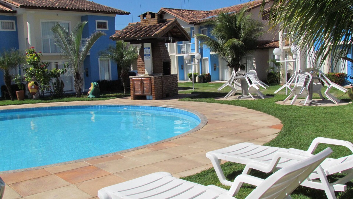 Taperapua Beach House | Excellent house with pool in condominium with comfort and security