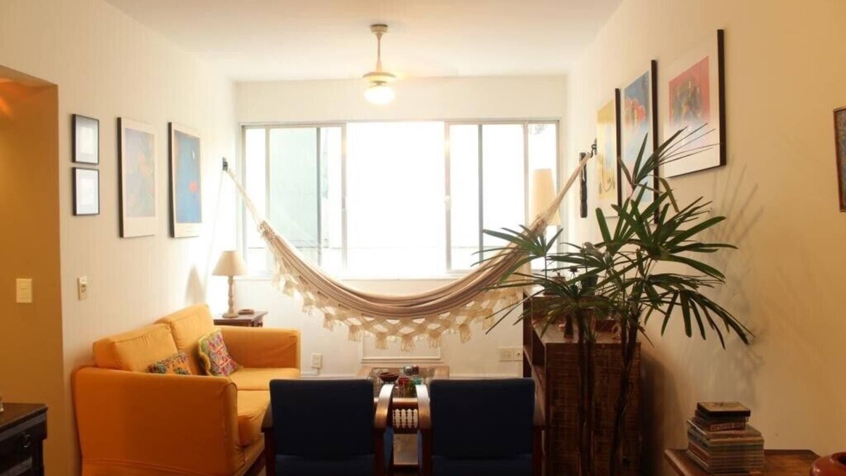 Laranjeiras Apartment | EXCELLENT LOCATION