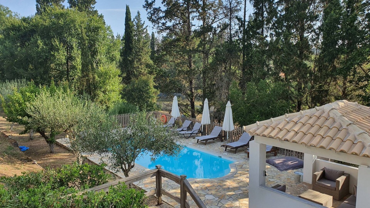 Vassilatika Villa | Excellent value, beautiful private villa with pool, well located. Starlink Wifi