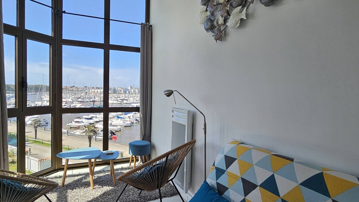 Saint-Gilles-Croix-de-Vie Apartment | Exceptional view next to the Grande Plage with WIFI