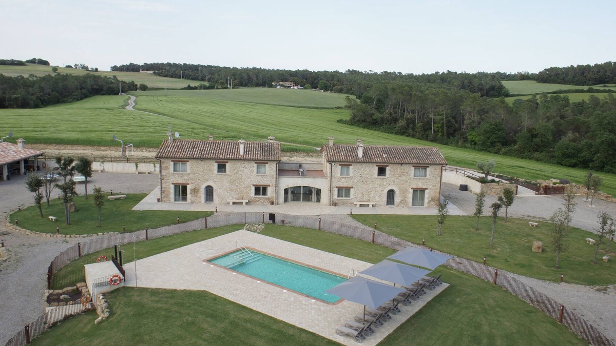 Fontcoberta House | Excepcional Casa Rural Aislada en Paraje Idílico Ideal Para Familias y Grupos