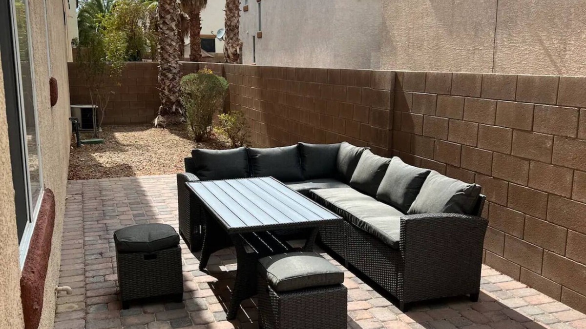 Enterprise House | "Exceptional 4-Bedroom Haven - Close to the Vibrant Vegas Strip!"
