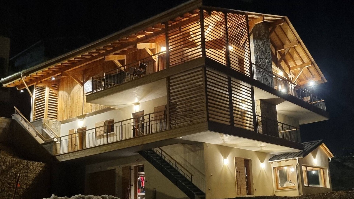 Hauteluce Ski Chalet | Exceptional 5-star chalet facing Mont Blanc - Jacuzzi & Sauna & Cinema