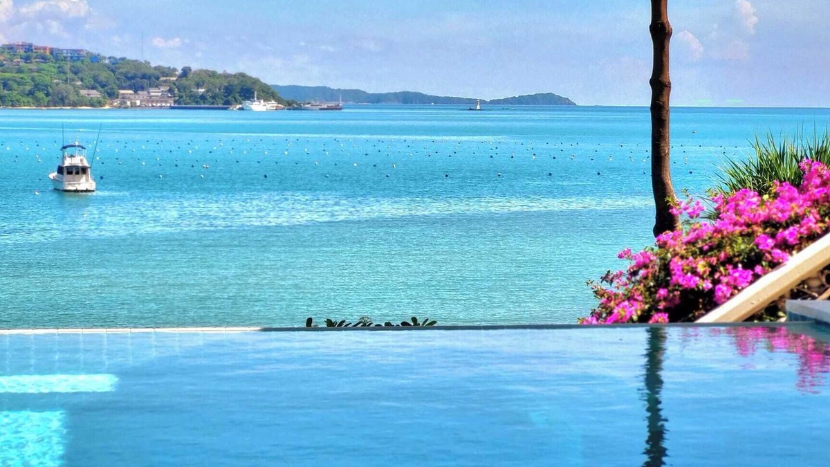 Wichit Villa | Exceptional Beach Front Noble House
