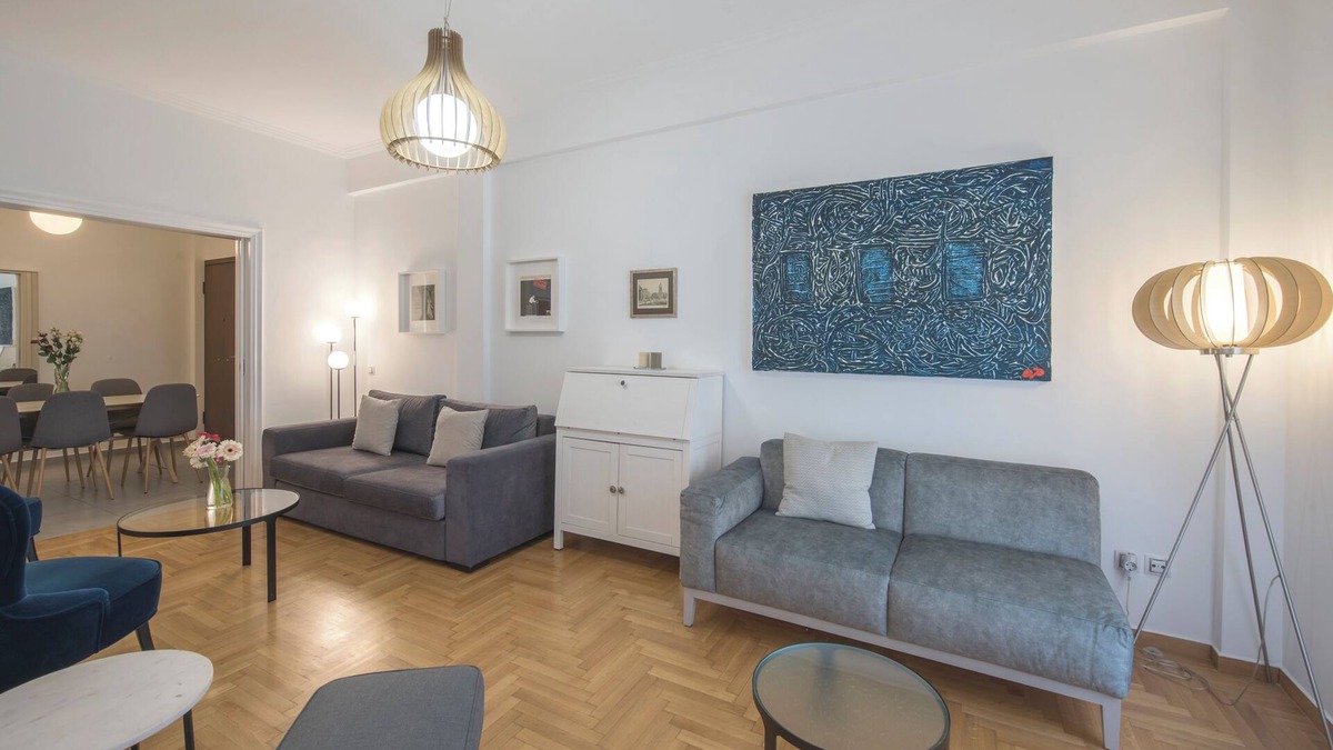 Pangrati Apartment | Exceptional central Athens 3 bedroom 2 bathroom apartment that sleeps up to nine