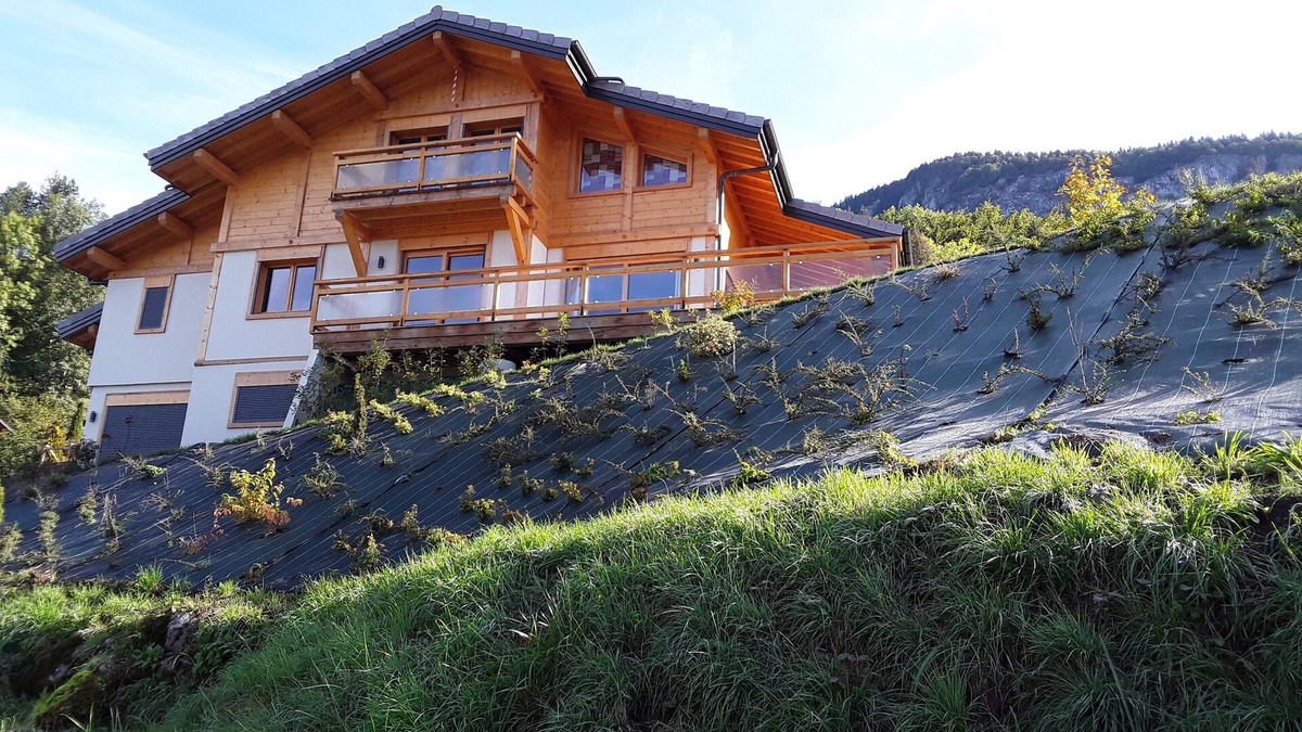 Mieussy Ski Chalet | Exceptional chalet *, with refined Savoyard charm. Sauna, Spa, 3 bathrooms