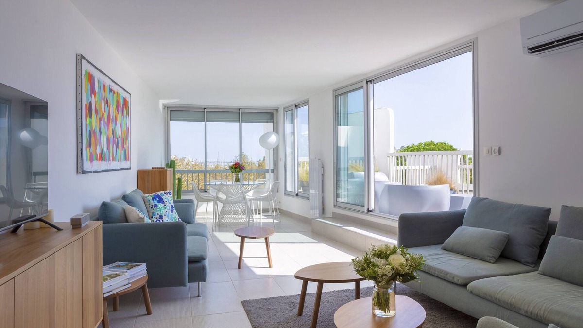 Le Couchant Apartment | EXCEPTIONAL - Elegant 100m2 +60m2 terrace 3 bedrooms 2 bathrooms, 200 meters from the beach