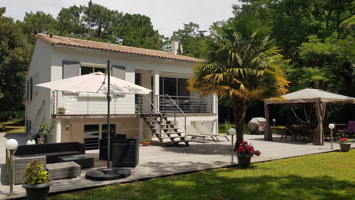Le Bois-Plage-en-Re House | exceptional location on the island of Re