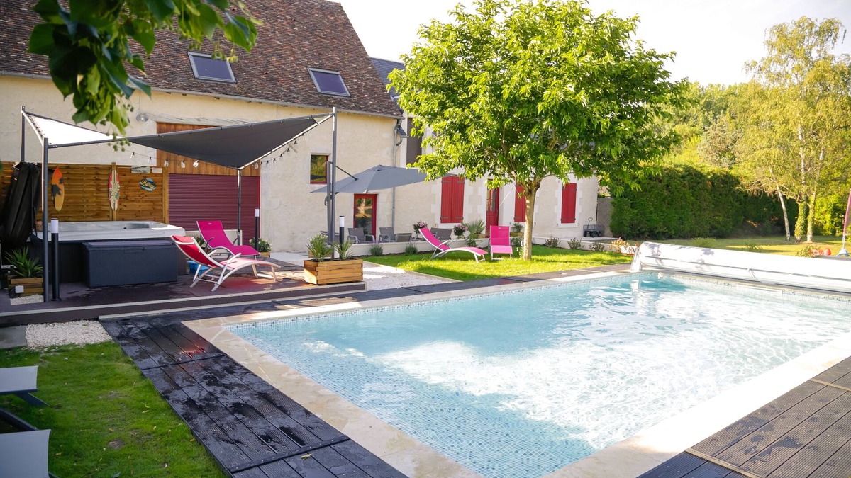 Cellettes House | Exceptional longhouse with pool and spa in the heart of the Loire Valley Castles