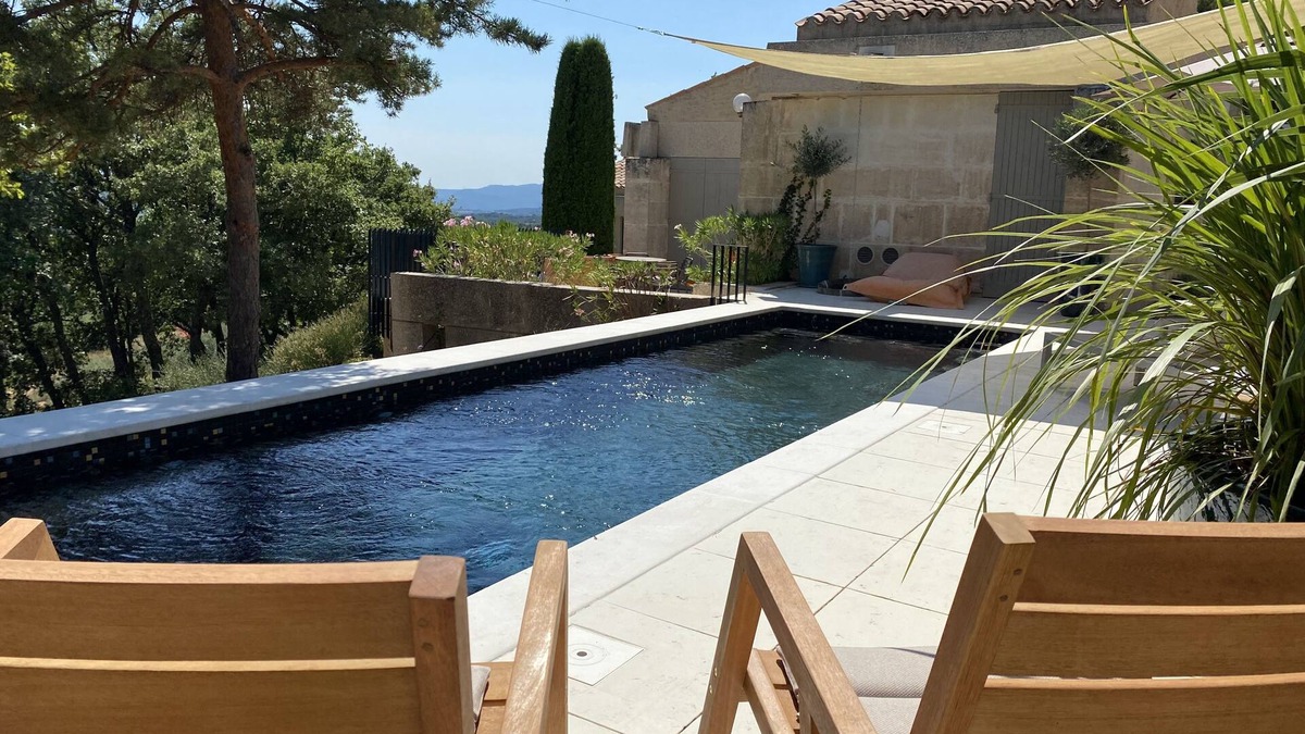 Cucuron Apartment | Exceptional Luberon location - Private swimming pool