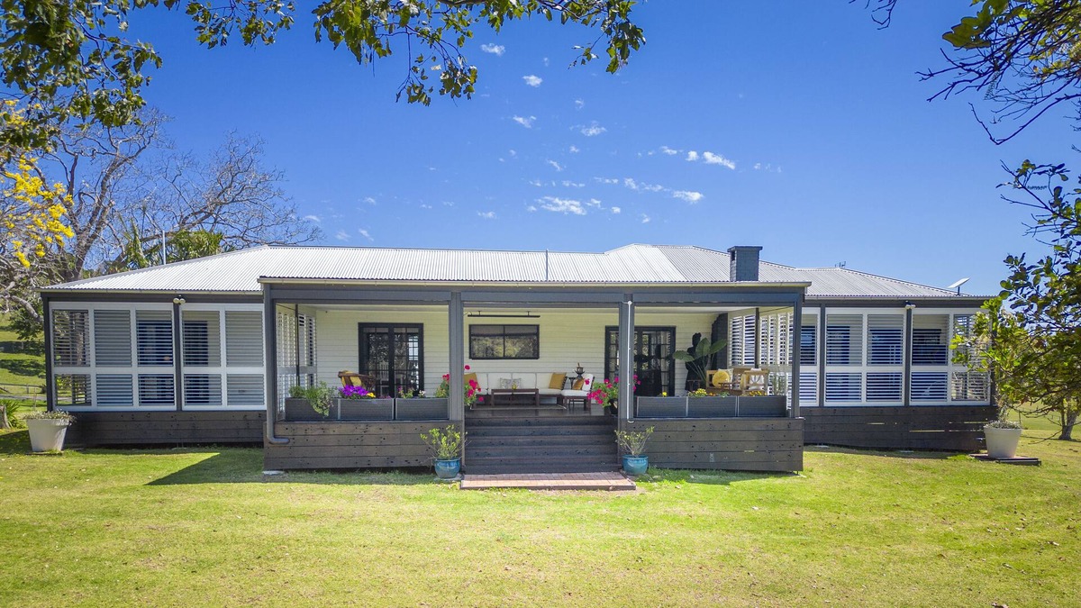 Beechmont House | Exceptional Property and Country Lifestyle Escape
