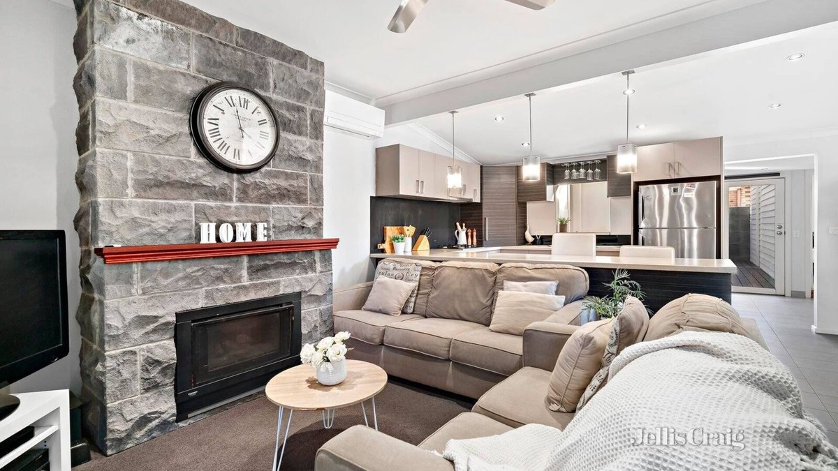 Ballarat East House | Exceptionally renovated miners cottage