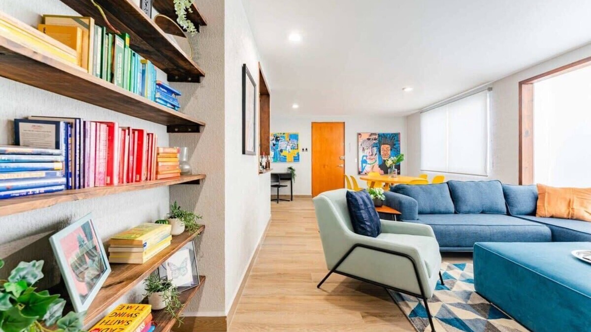 Colonia Roma Condo | Exciting Central Roma Condo, Parque Mexico 550m!