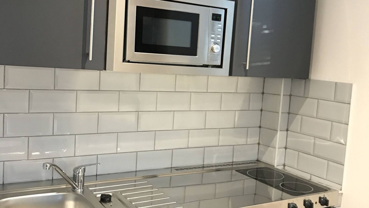 East Haddon Apartment | Exciting new Studio apartment - compact, modern, comfortable