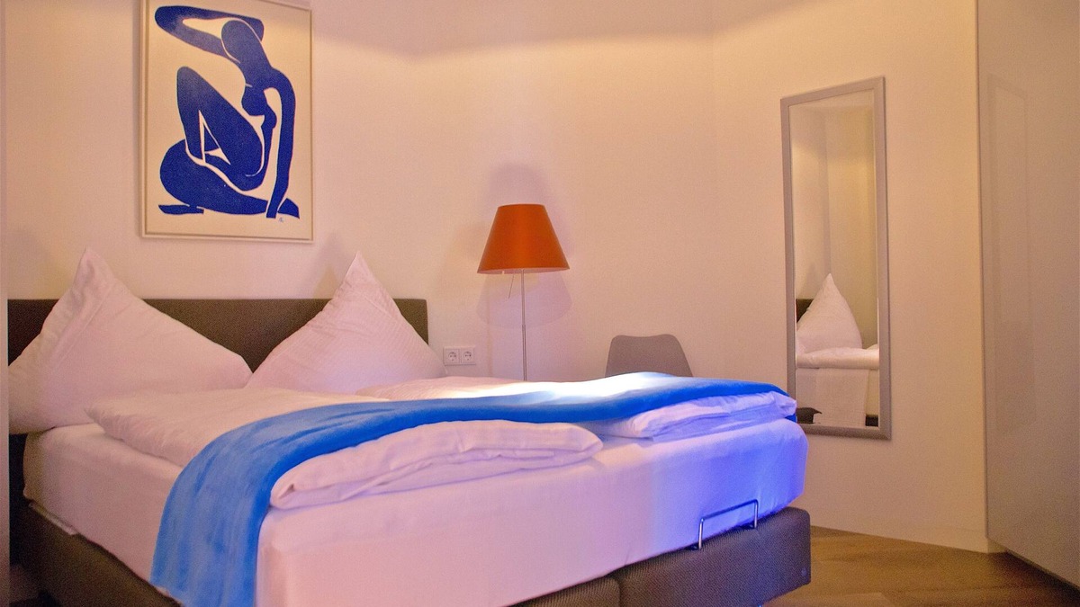 Bensberg Apartment | Exclusive 2-room apartment at Bensberg Castle