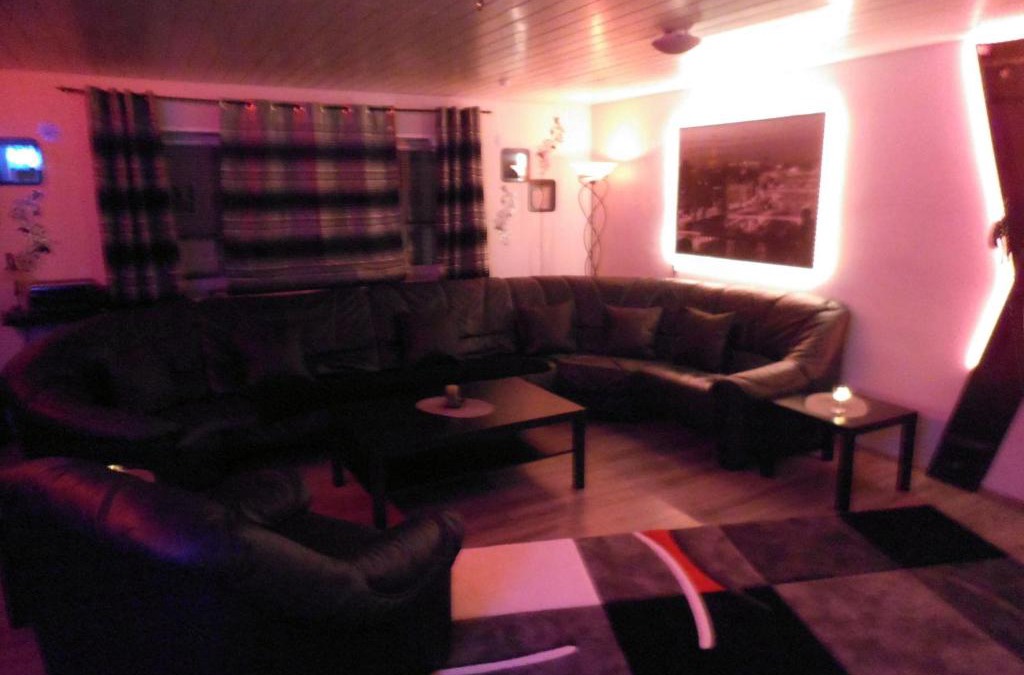 Rohrbach Apartment | Exclusiv-Mietapartment (BDSM)-Heidelberg