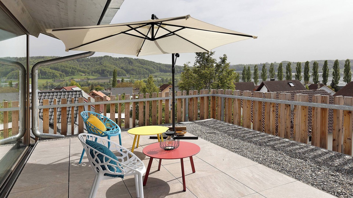 Ohningen House | Exclusive 5-room maisonette architect's house with panoramic lake view and penthouse roof terrace