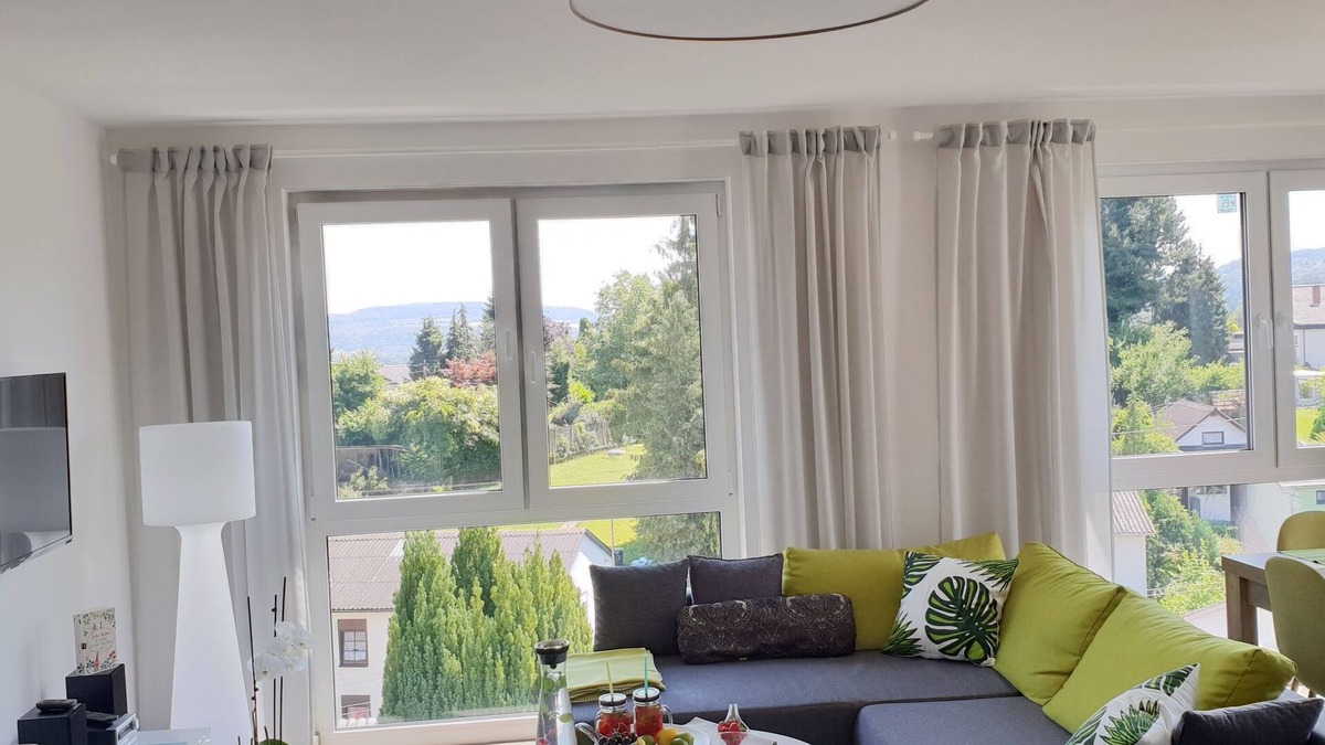Schwemlingen Apartment | Exclusive 5-star apartment with fantastic panoramic views over the Saar valley .