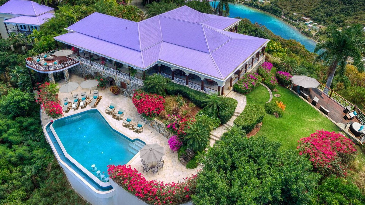 Belmont Villa | Exclusive 8 acre Hill top Villa-Luxury escape with insane views & full service