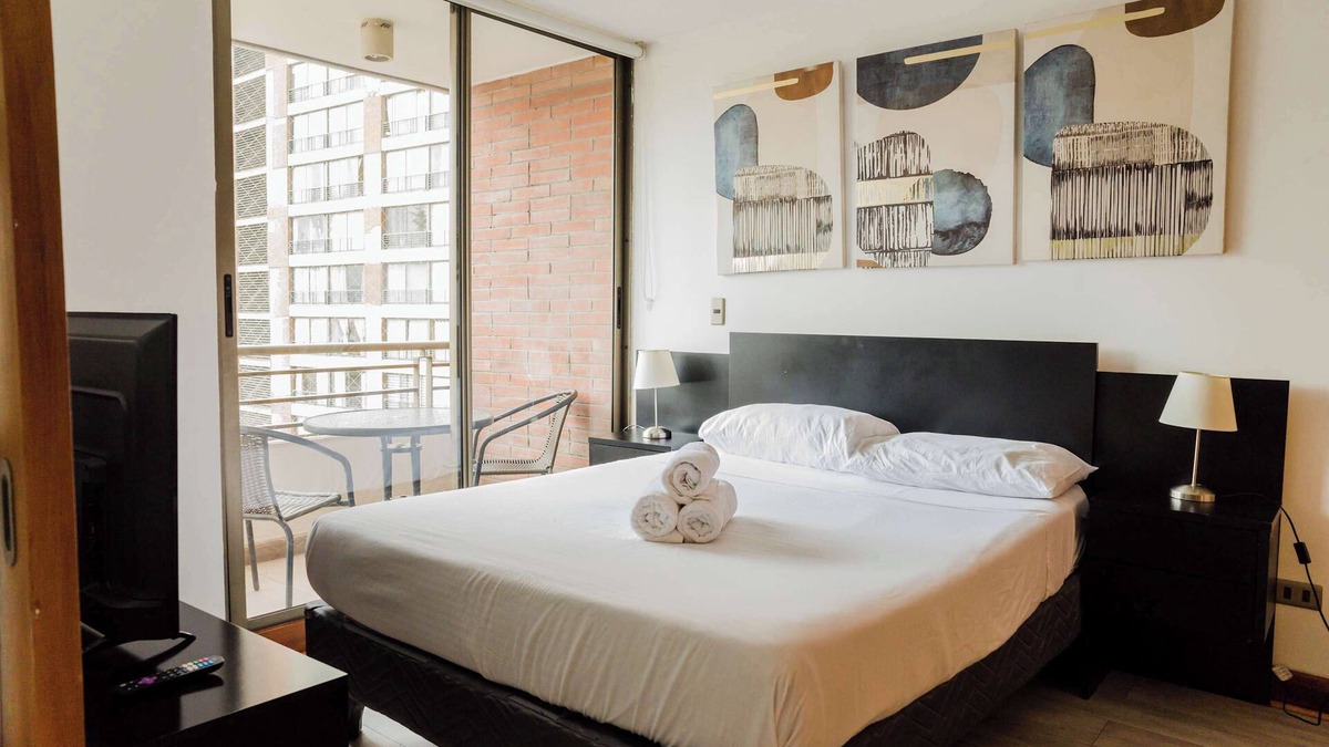El Golf Apartment | Exclusive and Comfortable 2BR Apartment in Las Condes