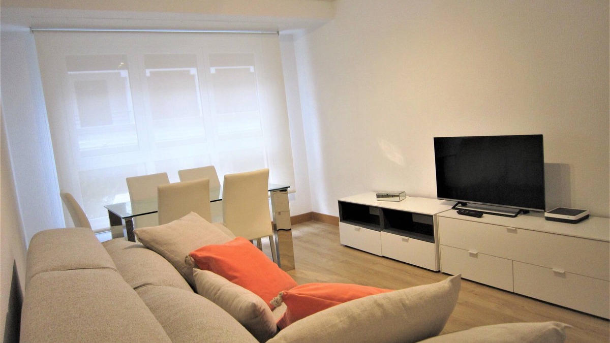 Gros Apartment | EXCLUSIVE APARTMENT SEASIDE BEACH ZURRIOLA