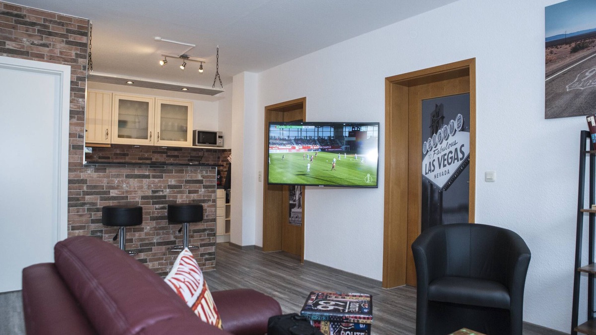 Einbeck House | Exclusive apartment with garden in Einbeck, center!