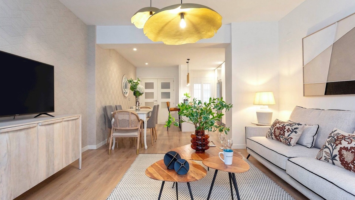 Figares Apartment | Exclusive apt 3rooms in Granda. Martinez Campos II
