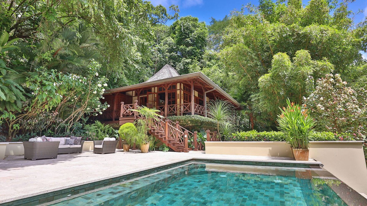 Hatillo House | Exclusive Balinese Garden Villa w/Private Pool and Sculpted Gardens with Pagoda