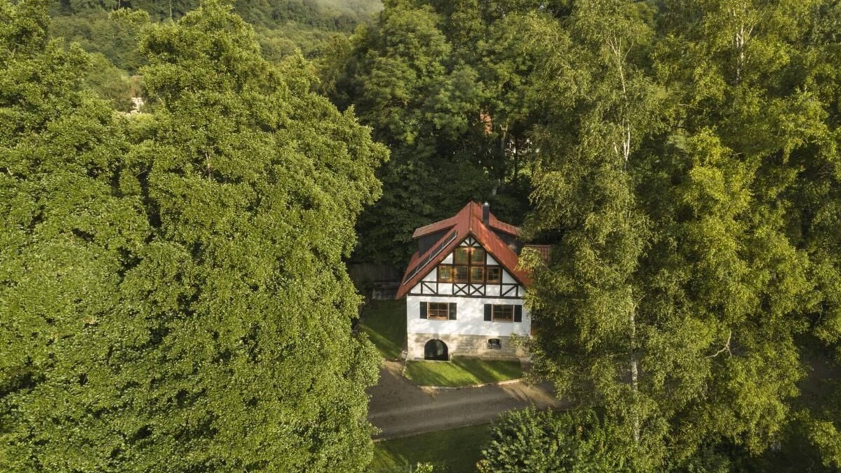 Gerabronn House | Exclusive chalet - 7000m² plot, sauna, fireplace in a village with 5 houses.