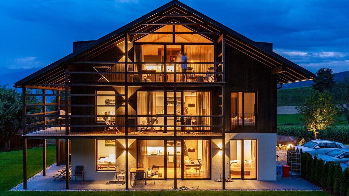 Brunico Apartment | Exclusive CHALET apartment on the Kronplatz in the Puster Valley/Dolomites - South Tyrol