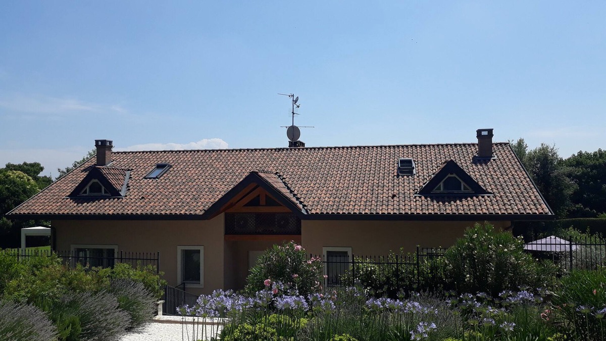 Dosso Villa | Exclusive country villa with private garden on the outskirts of the city