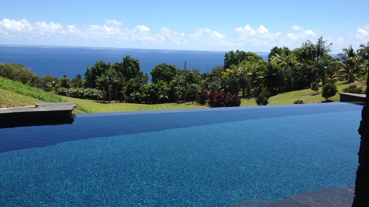 Ninole House | Exclusive, Dream Family Vacation Retreat.